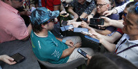 Foto zur News: Fernando Alonso mit Tapeverband: &quot;Miami ist nicht unsere beste Strecke&quot;