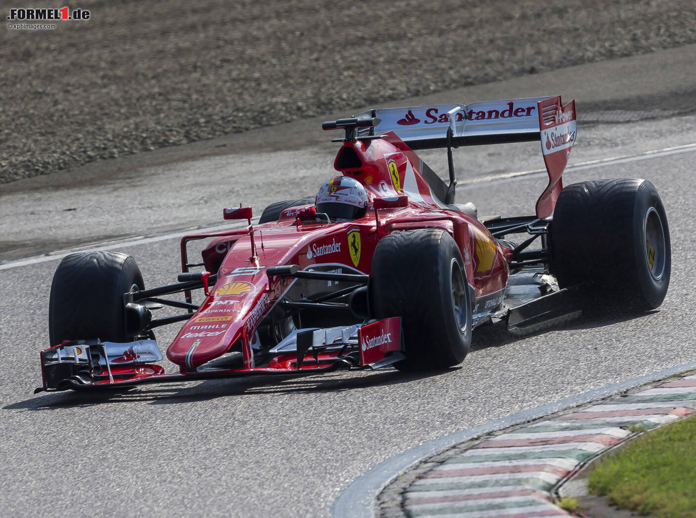 Get Formel 1 Auto Aufbau PNG