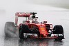 Foto zur News: Neue Pirelli-Kontroverse: Vettel meckert über Regenreifen