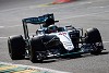 Foto zur News: Lewis Hamilton ganz hinten: Rückreise aus Qualifying-Urlaub