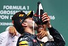 Foto zur News: Daniel Ricciardo: Warum er Schampus aus dem Schuh trinkt