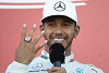 Foto zur News: &quot;Brauche ich&quot;: Lewis Hamilton trägt Indy-500-Siegerring!