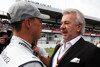 Foto zur News: Willi Weber: Ecclestone-Kritik an Schumacher &quot;völlig