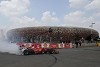 Foto zur News: Ferrari-Showrun in Johannesburg