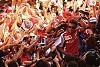 Foto zur News: Wie Alonso motiviert bleibt: &quot;Will Fans Titel schenken&quot;