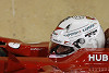 Foto zur News: Fünfzehn Gramm aerodynamisches Hilfsmittel an Vettels Helm
