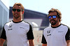 Foto zur News: Boullier verrät: McLaren plant auch 2016 mit Alonso und