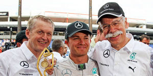 Foto zur News: Daimler-Chef Zetsche: Rosberg-Erfolge bergen auch Gefahr