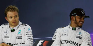 Foto zur News: Fahrerbriefing in Baku: Rosberg stellt Hamilton bloß