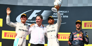 Foto zur News: Formel 1 Ungarn 2016: Hamilton übernimmt die WM-Führung!