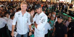 Foto zur News: Lewis Hamilton zweifelt: Hat sein Mercedes Zeug zum Titel?