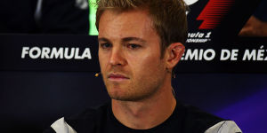 Foto zur News: Nico Rosberg voll fokussiert: Mexiko gewinnen, that&#039;s it!