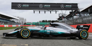 Foto zur News: Mercedes zeigt den F1 W08: Das Auto, das es zu schlagen gilt