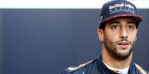 Foto zur News: Daniel Ricciardo: Asphalt in Sotschi sollte besser werden