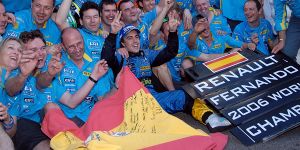 Foto zur News: Alonso zurück zu Renault? &quot;Leben nicht in der Vergangenheit&quot;