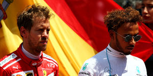 Foto zur News: Niki Lauda: &quot;Unmöglich&quot;, mit Vettel über Wechsel zu sprechen