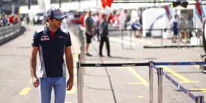 Foto zur News: Toro-Rosso-Verbleib &quot;schwierig&quot;: Carlos Sainz schaut sich um