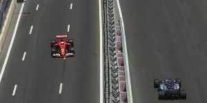 Foto zur News: Mercedes: Heimlich, still und leise Ferrari überholt?