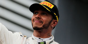Foto zur News: Hamilton: Ingenieure hatten ihn vor Vettel-Attacke gewarnt
