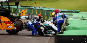Foto zur News: Hamilton-Crash: Chefs sehen Fahrfehler, Weltmeister