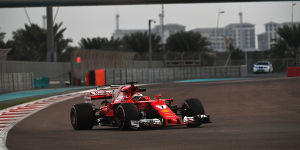 Foto zur News: Abu Dhabi: Kimi Räikkönen Schnellster bei Pirelli-Test