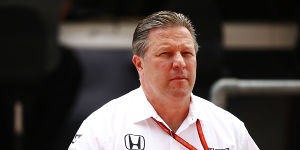 Foto zur News: Zak Brown: McLaren-Formel-1-Team bleibt ohne Titelsponsor