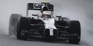 Foto zur News: Regen spült McLaren-Hoffnungen in China weg