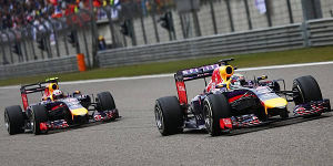 Foto zur News: Neues Benzin soll Vettel schneller machen