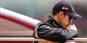 Foto zur News: Zufrieden mit Maldonado? Lotus weicht aus...