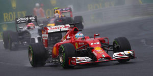 Foto zur News: &quot;Schöne Überraschung&quot;: Alonso freut sich über Platz zwei