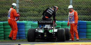 Foto zur News: Force India crasht sich ins Abseits: Hülkenberg sagt &quot;Sorry&quot;