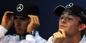 Foto zur News: Hamilton: Rosberg hat mich absichtlich angefahren
