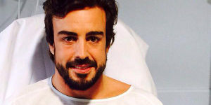 Foto zur News: Formel-1-Live-Ticker: Erstes Krankenhaus-Foto von Alonso!