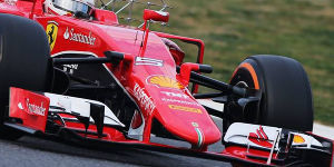 Foto zur News: Onboard-Kamera als Zusatzflügel: Ferrari mimt Mercedes