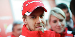 Foto zur News: Sebastian Vettel will &quot;vorbeifahren&quot;: Kampfansage an