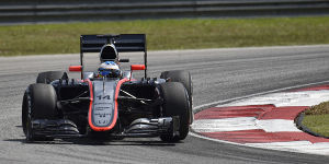Foto zur News: McLaren: Rückkehrer Alonso erkennt interessante Fortschritte