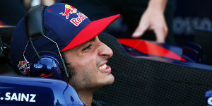Foto zur News: Carlos Sainz träumt von Red Bull...oder Ferrari...oder