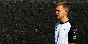 Foto zur News: Magnussen: Trotz Porsche-Test hat Formel 1 höchste Priorität