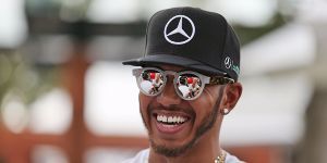 Foto zur News: Lewis Hamiltons Extravaganz verärgert die Sponsoren