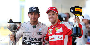 Foto zur News: Lewis Hamilton rügt Kollegen: Nur Vettel macht den Mund auf