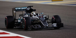 Foto zur News: Lewis Hamilton gibt zu: Nico Rosberg ist in Bahrain Favorit