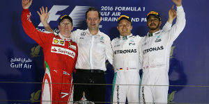 Foto zur News: Formel 1 Bahrain 2016: Rosberg triumphiert, Drama um Vettel
