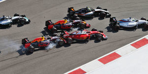 Foto zur News: Schon wieder Kwjat: Vettel nach doppelter Kollision bedient