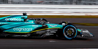 Foto zur News: Alonso &amp; Stroll legen los: Aston Martin fährt erste Meter in Silverstone