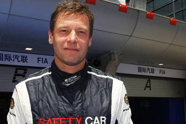 Mercedes Amg Petronas >> Bernd-Mayländer-Kolumne: Gigantismus pur in China - Formel1.de-F1-News Mercedes Amg Petronas >> Bernd-Mayländer-Kolumne: Gigantismus pur in China - Formel1.de-F1-News