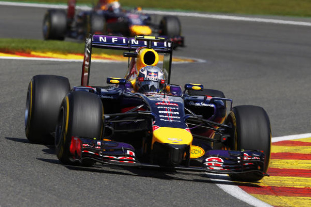 Foto zur News: Marko erhöht Druck: "Vettel einer unserer teuersten Posten"