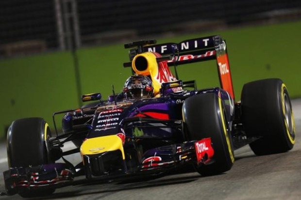 Foto zur News: Nächste Technikpanne: Wann reißt Vettel der Geduldsfaden?