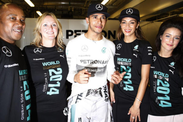 Foto zur News: Das große Weltmeister-Interview mit Lewis Hamilton
