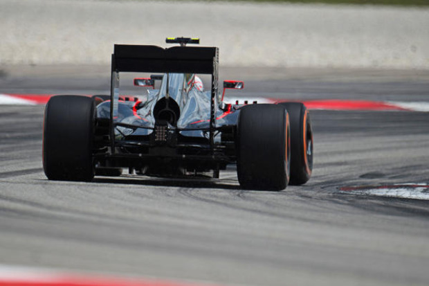 Foto zur News: Alonso langsam, aber optimistisch: Kein weiteres Aus in Q1?