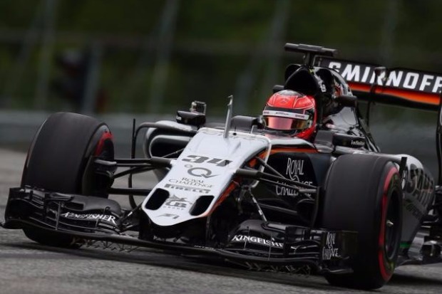 Foto zur News: Formel-1-Technik: Testfahrten an den Grenzen des Reglements